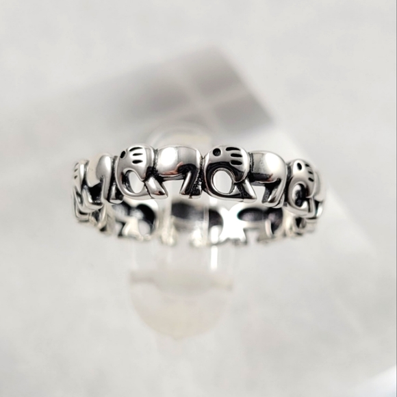 Sterling Silver Elephant Eternity Band